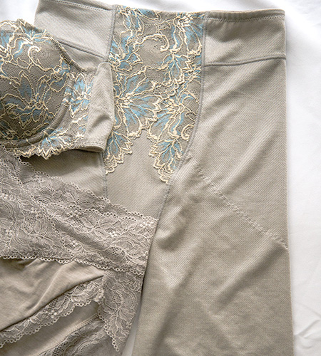 ロングガードル